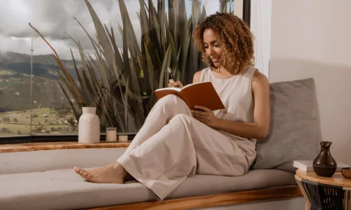 Como Criar uma Rotina de Autocuidado Realista e Sustentável